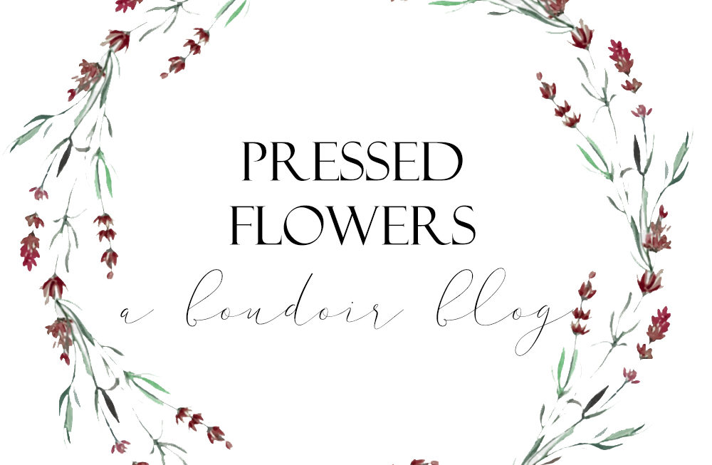 https://www.pressedflowersboudoir.com/wp-content/uploads/2020/05/pressedflowers-1000x653.jpg