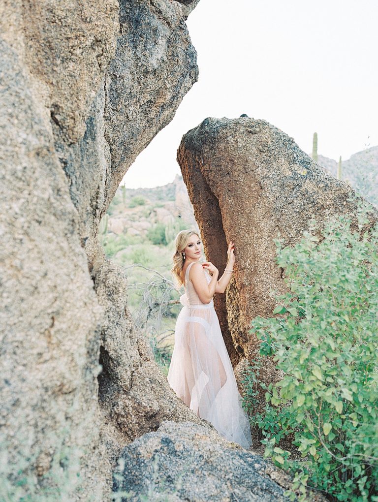 https://www.pressedflowersboudoir.com/wp-content/uploads/2022/02/desert-bridal-boudoir_1658-768x1020.jpg