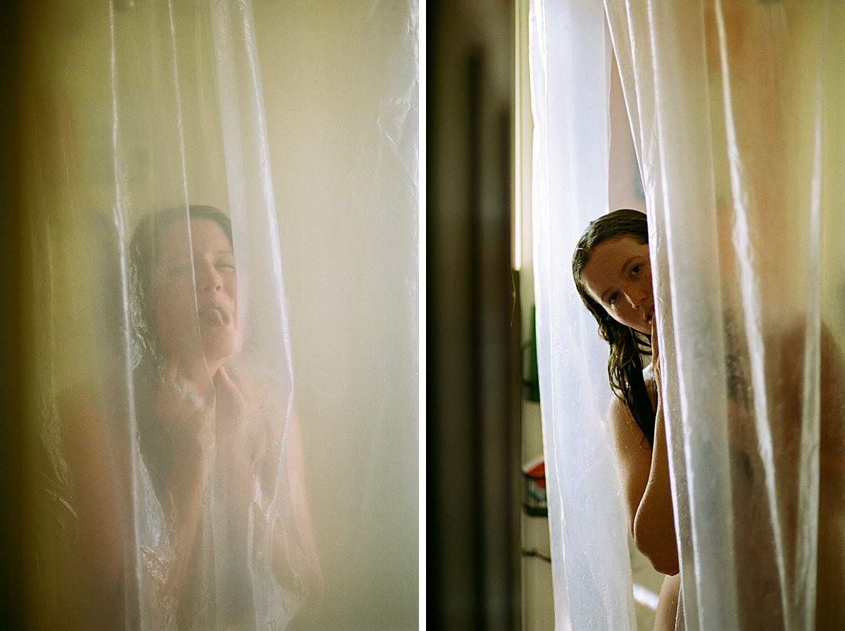 https://www.pressedflowersboudoir.com/wp-content/uploads/2022/04/nude-shower-boudoir-photography_1944.jpg